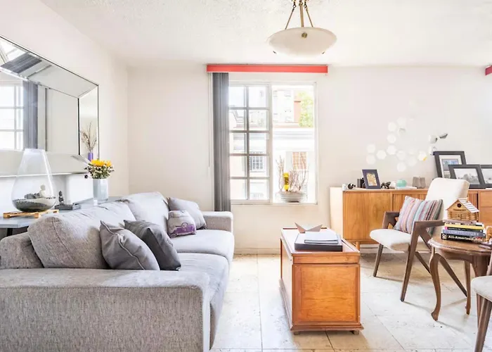 Homestay Private Sanctuary In Coyoacan Private & Bathroom Curated Coyoacan Experience