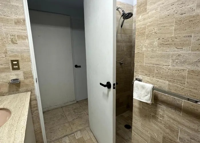 Homestay Private Sanctuary In Coyoacan Private & Bathroom Curated Coyoacan Experience